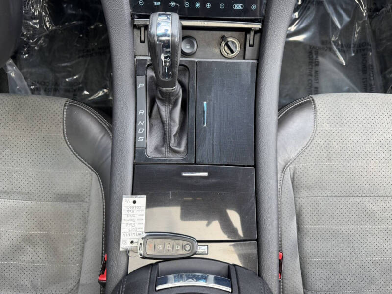 2013 Ford Taurus SHO