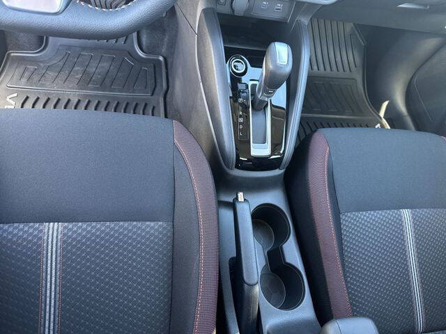 2025 Nissan Versa SR