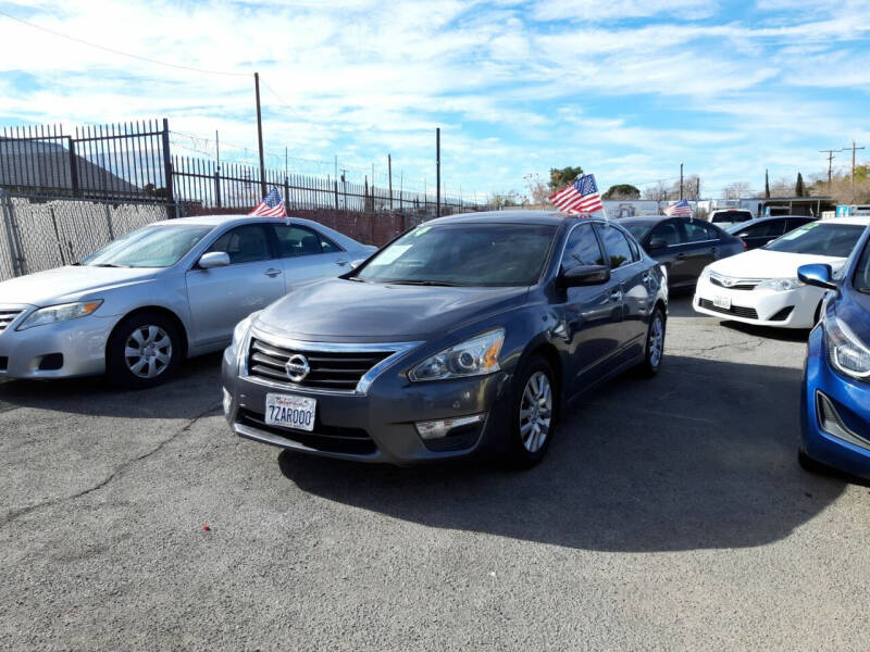 2014 Nissan Altima for sale at Autosales Kingdom in Lancaster CA