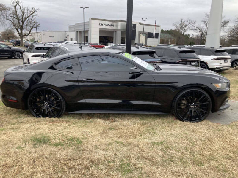2015 Ford Mustang V6