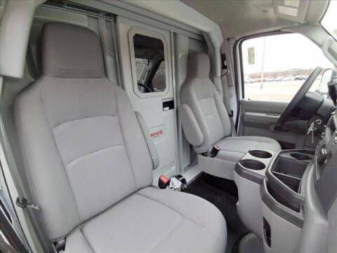 2025 Ford E-Series