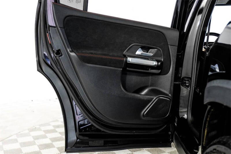 2023 Mercedes-Benz EQB EQB 300 4MATIC