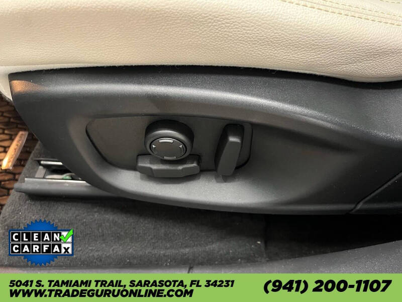 2017 Jaguar F-PACE 35t Prestige