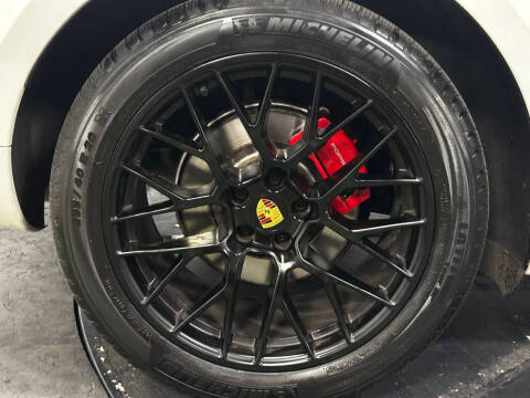 2018 Porsche Macan GTS