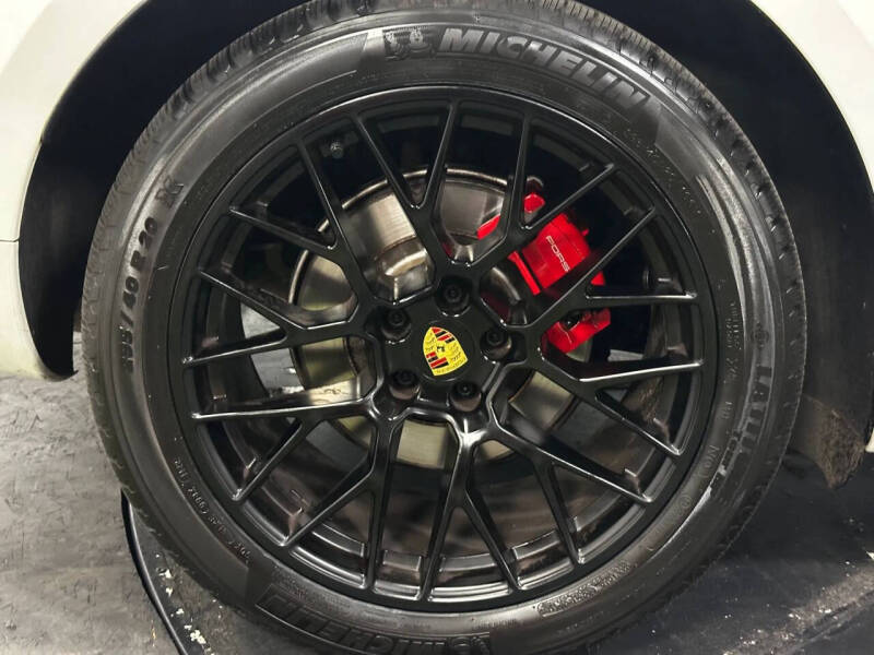 2018 Porsche Macan GTS