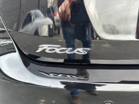 2018 Ford Focus Titanium