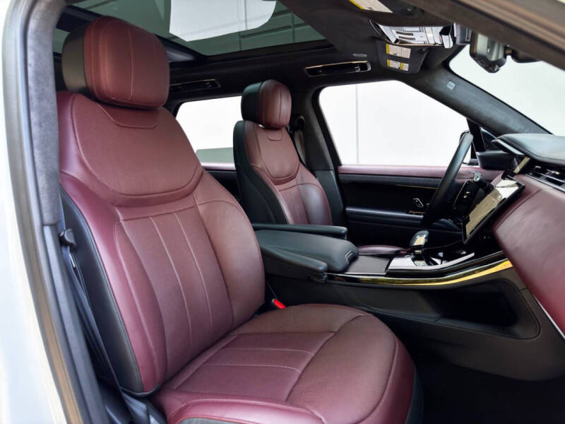 2024 Land Rover Range Rover Sport P550e Autobiography