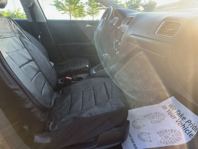 2012 Volkswagen Jetta