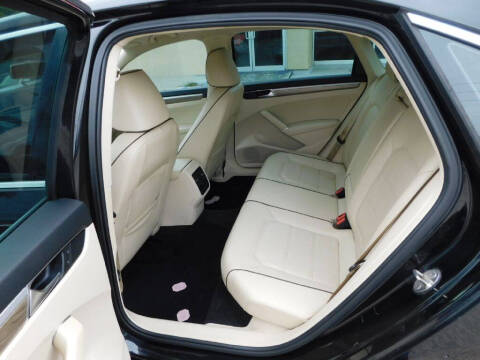 2016 Volkswagen Passat