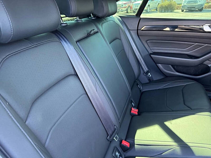 2022 Volkswagen Arteon SE R-Line