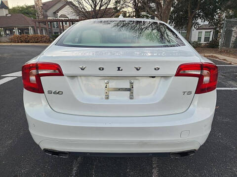 2016 Volvo S60 T5 Drive-E Premier