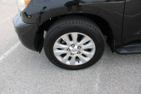 2010 Toyota Sequoia Platinum