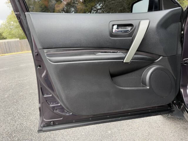 2013 Nissan Rogue SV w/SL Package