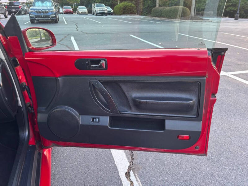 2006 Volkswagen New Beetle Convertible 2.5