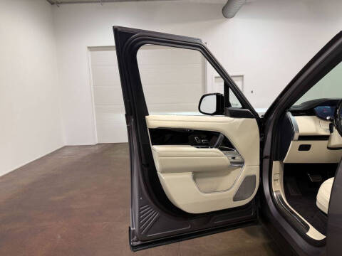2025 Land Rover Range Rover
