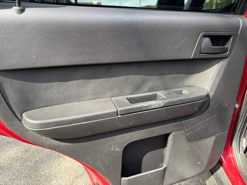 2010 Ford Escape XLT