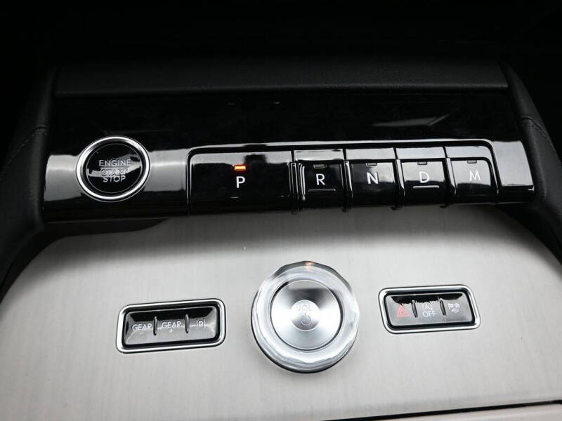 2025 Lincoln Navigator L Reserve