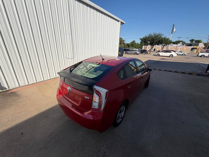 2013 Toyota Prius Two