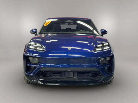 2024 Porsche Macan Turbo Electric