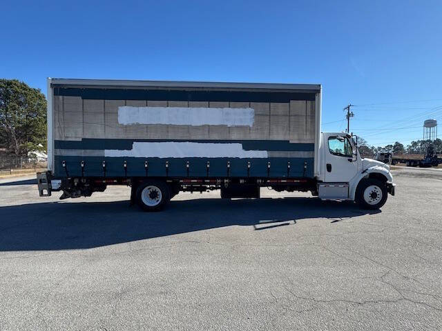 2020 Freightliner M2 106