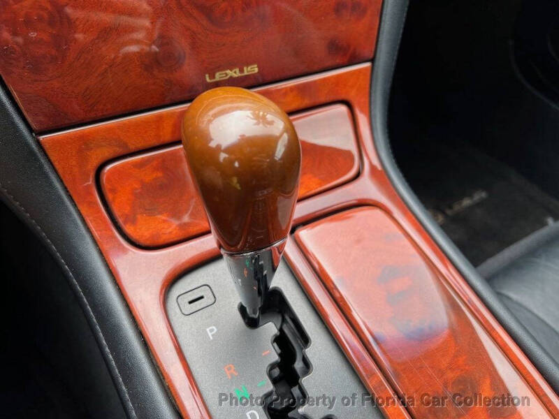 2002 Lexus SC 430