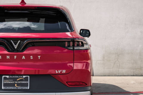 2024 VinFast VF8 Plus