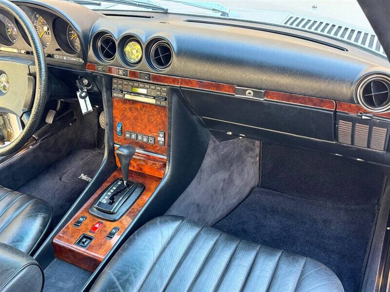 1984 Mercedes-Benz 380-Class 380 SL