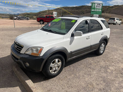 2008 Kia Sorento for sale at Hilltop Motors in Globe AZ