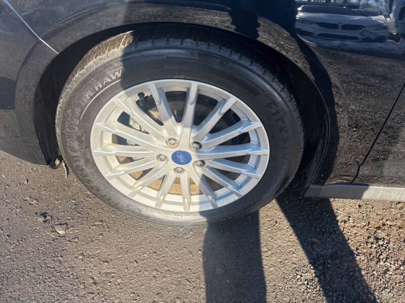 2016 Ford C-MAX Hybrid SE