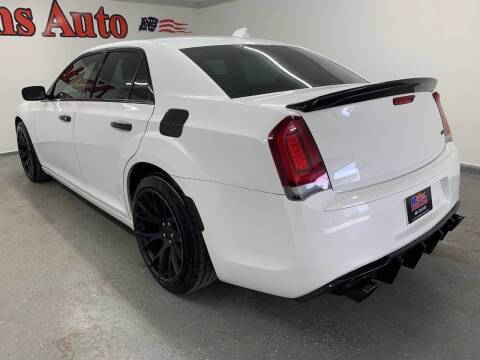 2019 Chrysler 300 Touring