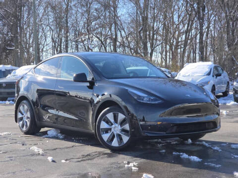 2023 Tesla Model Y Long Range