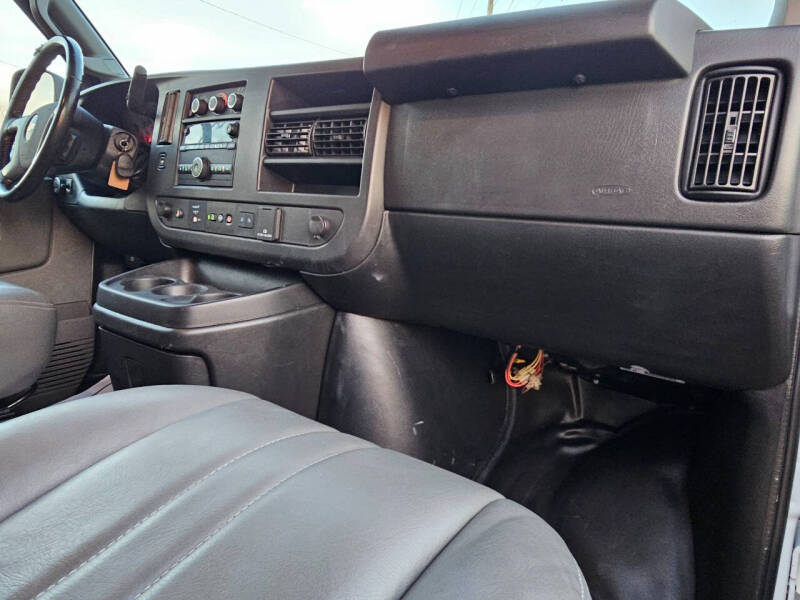 2019 Chevrolet Express 3500