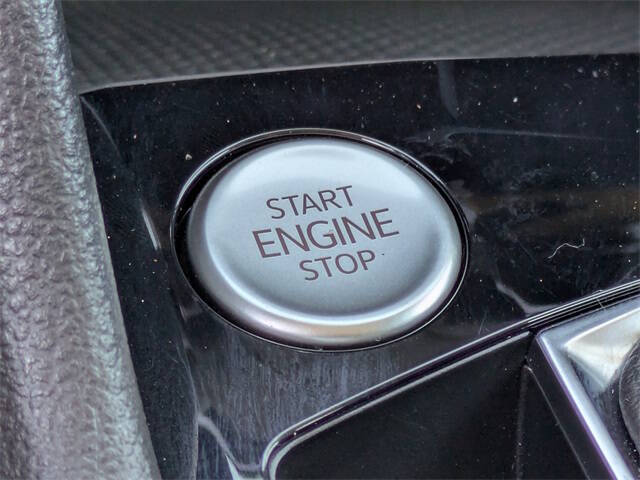 2024 Volkswagen Taos S