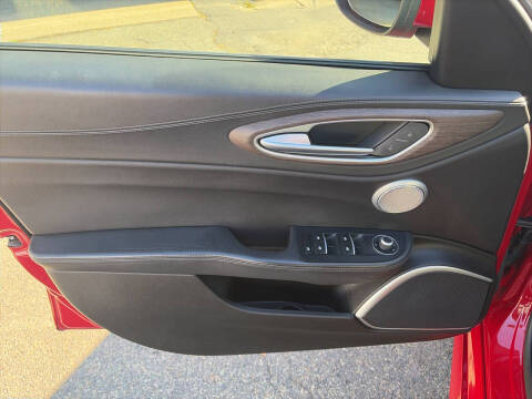 2017 Alfa Romeo Giulia Ti