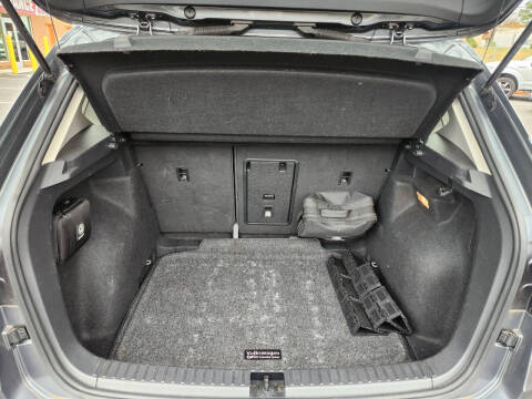 2022 Volkswagen Taos SE