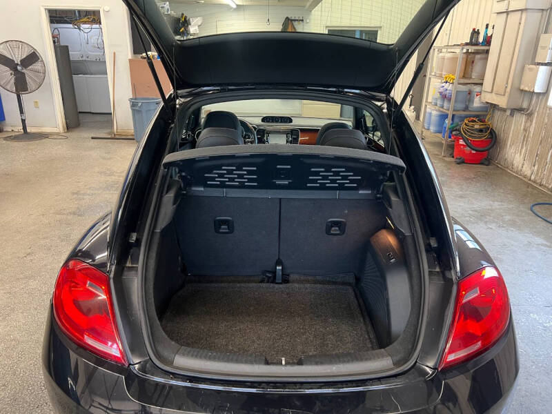 2013 Volkswagen Beetle Turbo PZEV Fender Edition