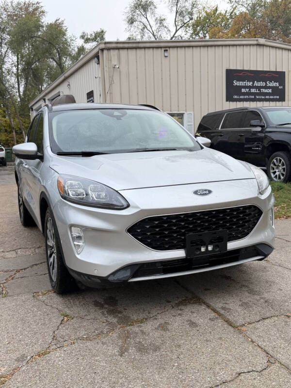 2020 Ford Escape Titanium's photo