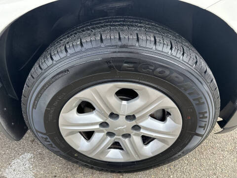 2012 Chevrolet Traverse LS