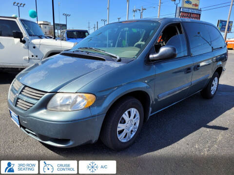 2006 Dodge Grand Caravan for sale at BAYSIDE AUTO SALES in Everett WA