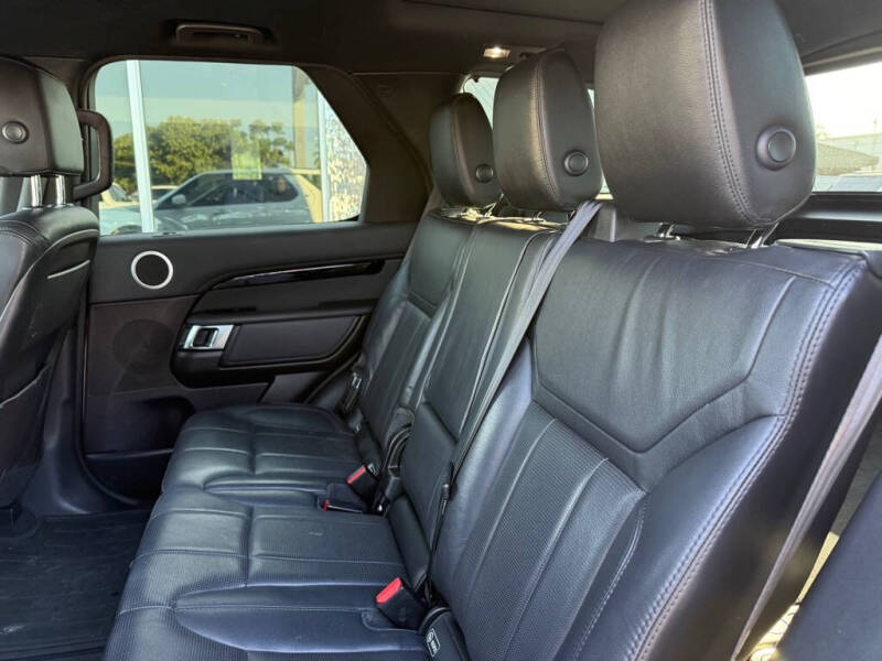 2019 Land Rover Discovery SE