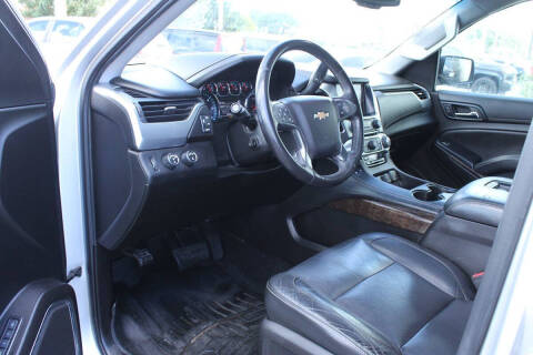 2017 Chevrolet Suburban LT