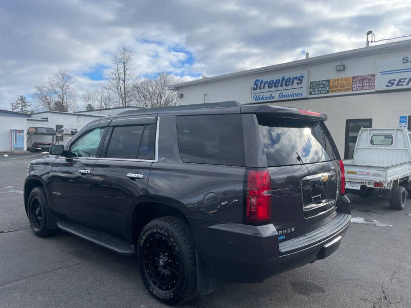 2017 Chevrolet Tahoe LT photo 6