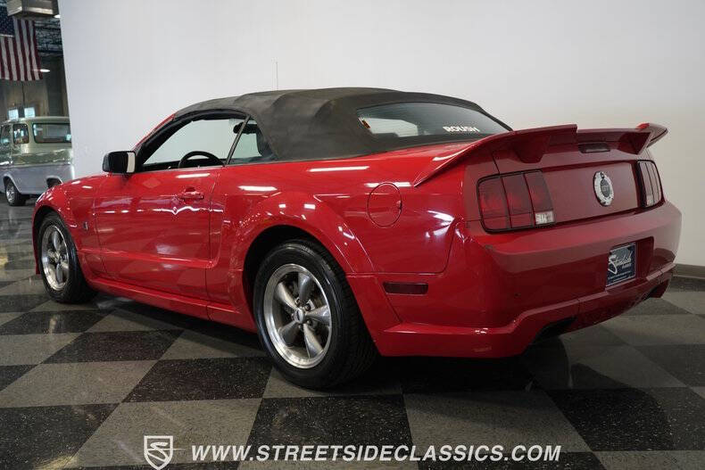2005 Ford Mustang