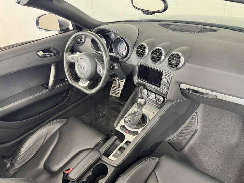 2011 Audi TTS 2.0T quattro Prestige