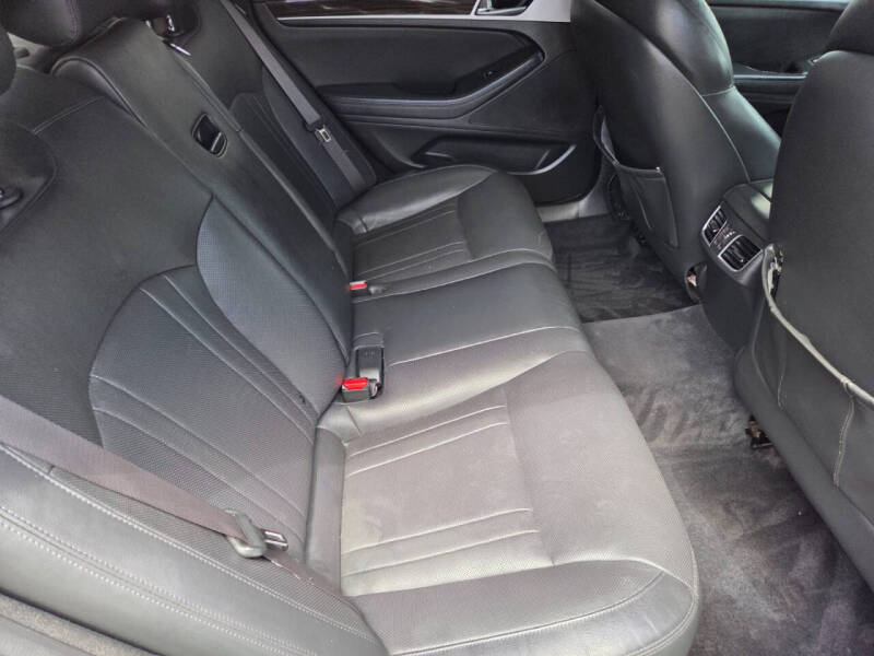 2015 Hyundai Genesis