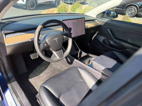 2019 Tesla Model 3 Long Range
