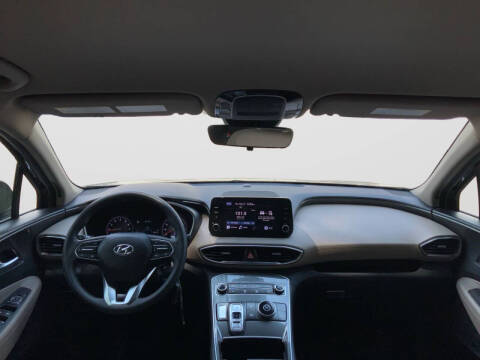 2023 Hyundai Santa Fe SE