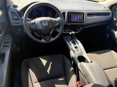 2017 Honda HR-V EX