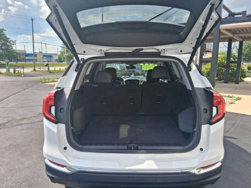 2022 GMC Terrain SLT