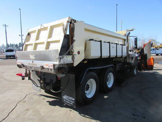 2011 International WorkStar 7400
